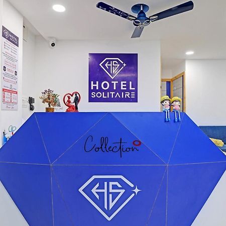Hotel Solitaire, Best Luxurious Hotel Ac Rooms In Surat Exteriör bild