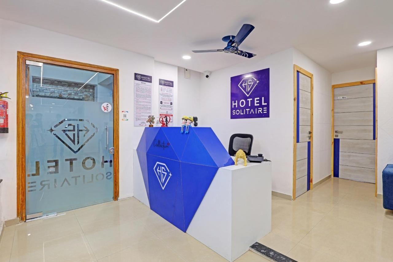 Hotel Solitaire, Best Luxurious Hotel Ac Rooms In Surat Exteriör bild